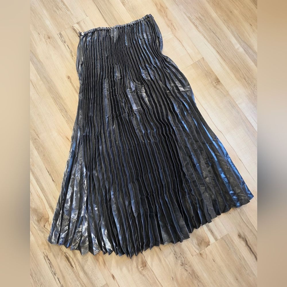 Pleated Metallic Silver Gun Metal Grey Maxi skirt SZ L